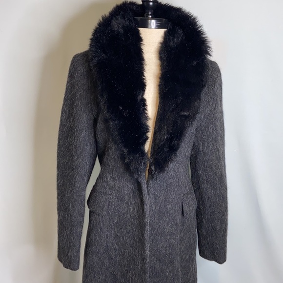 ZARA FAUX FUR COLLAR WOOL BLEND COAT